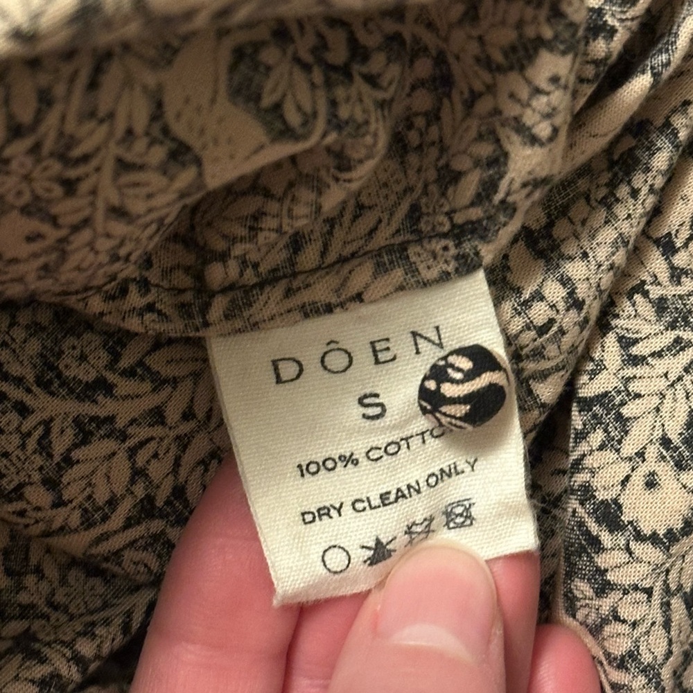 Doen Marabella Dress in Black Prancing Fawn Floral - Picture 8 of 9